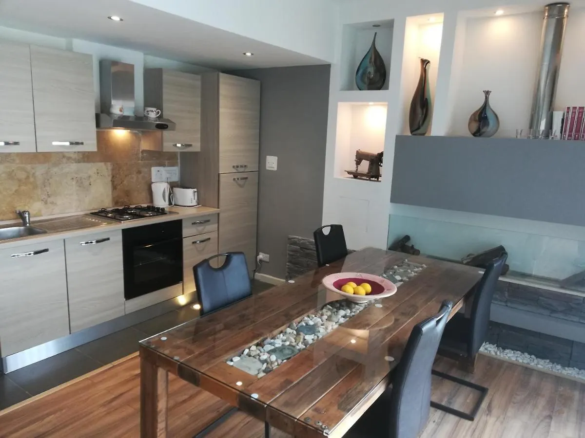 Little Wood Apartment Marsaskala